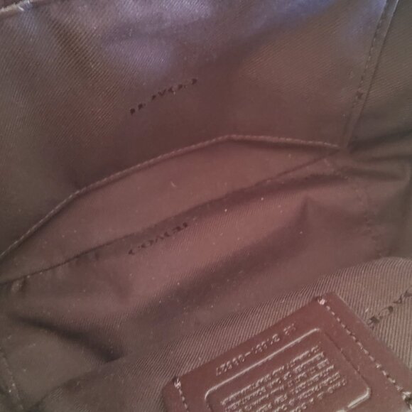 Coach Metallic Silver Camera Crossbody Handbag 38627 Embossed Signature Leather - Picture 8 of 10